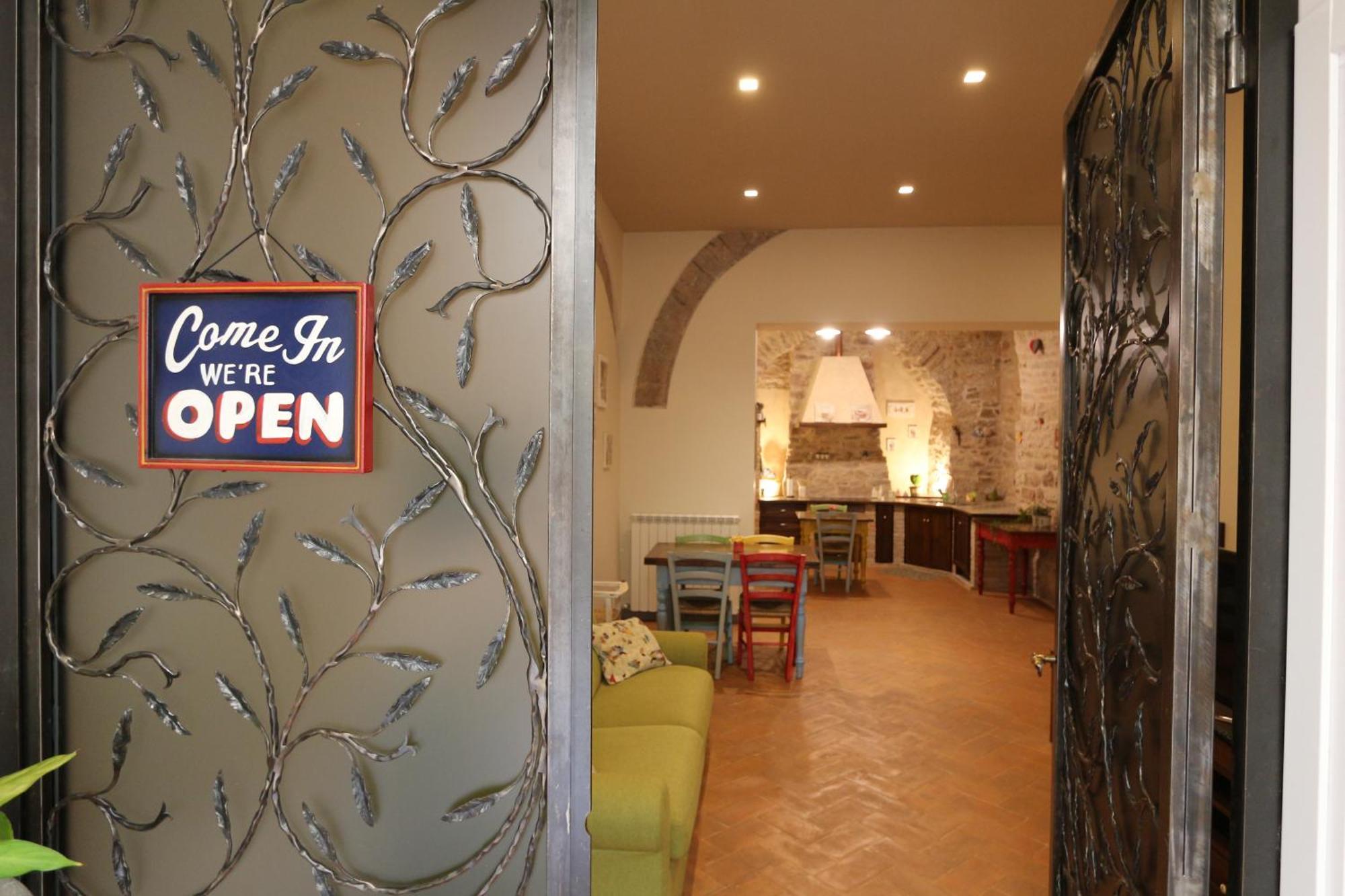 La Casina Colorata Hotel Assisi Ngoại thất bức ảnh